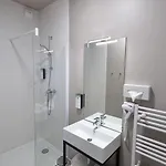 Kyriad Angouleme Nord Champniers- & Hotel