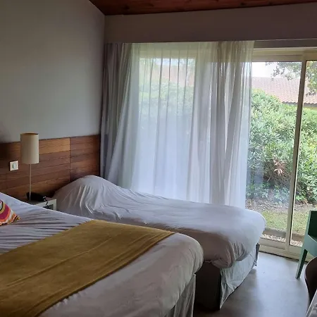 Kyriad Angouleme Nord Champniers- & 酒店 3*