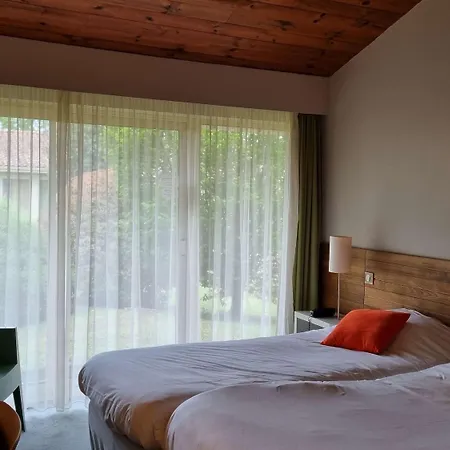 Kyriad Angouleme Nord Champniers- & 3* Champniers (Charente)