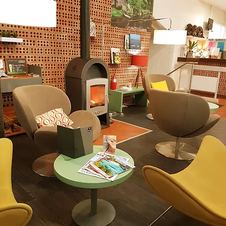 Kyriad Angouleme Nord Champniers- & Hotel