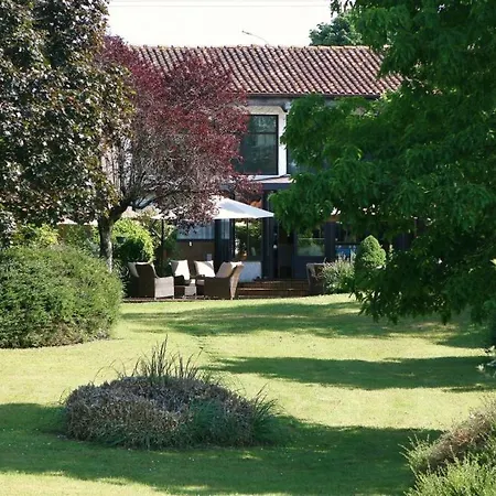 Kyriad Angouleme Nord Champniers- & 3* Champniers (Charente)