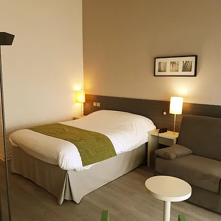 Kyriad Angouleme Nord Champniers- & 3* Champniers (Charente)