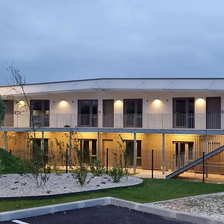 Kyriad Angouleme Nord Champniers- & 酒店 尚尼耶