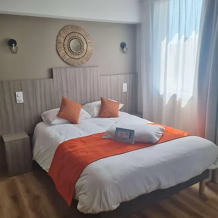 Otel Kyriad Angouleme Nord Champniers- &