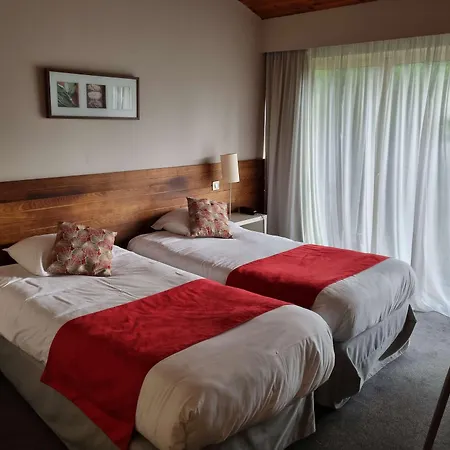 Kyriad Angouleme Nord Champniers- & Otel 3*