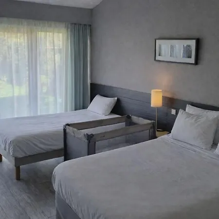 Otel Kyriad Angouleme Nord Champniers- & Champniers (Charente)