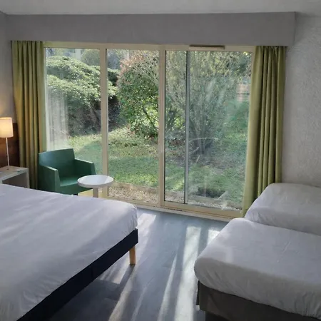 Kyriad Angouleme Nord Champniers- & Otel