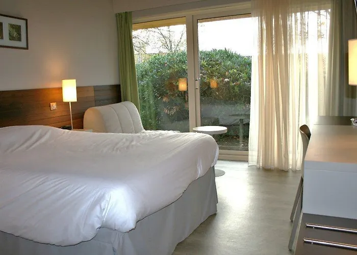 Kyriad Angoulême Nord Champniers- Hôtel&résidence 3*