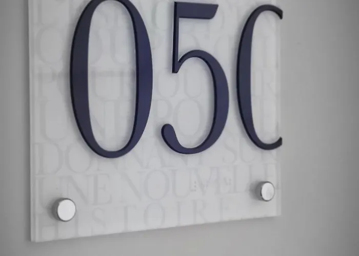 Kyriad Angoulême Nord Champniers- Hôtel&résidence