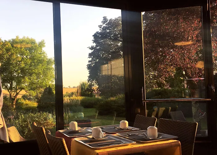 Hotel Kyriad Angoulême Nord Champniers- Hôtel&résidence 3*