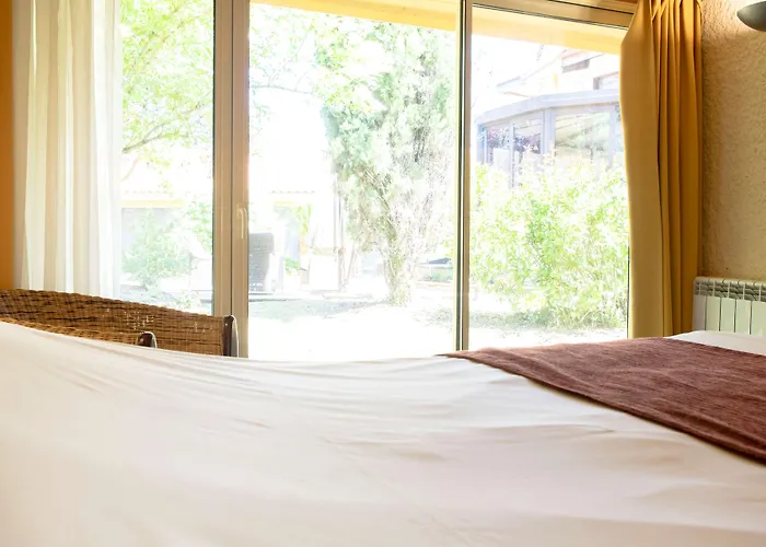 Hotel Kyriad Angoulême Nord Champniers- Hôtel&résidence 3*