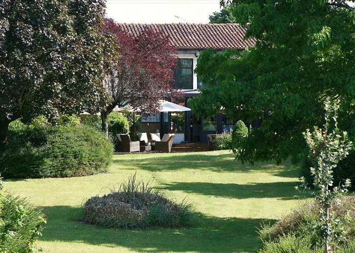 Kyriad Angoulême Nord Champniers- Hôtel&résidence 3* Champniers (Charente)