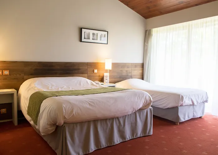 Kyriad Angoulême Nord Champniers- Hôtel&résidence