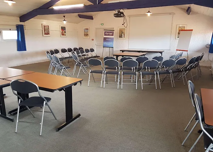 Kyriad Angoulême Nord Champniers- Hôtel&résidence Champniers (Charente)