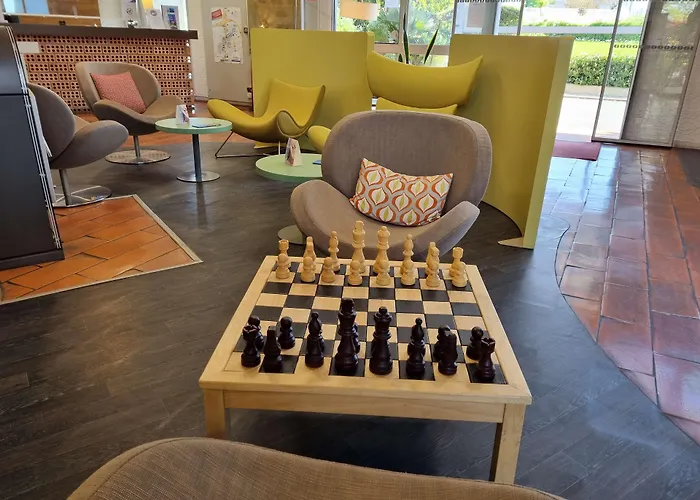 Kyriad Angoulême Nord Champniers- Hôtel&résidence Hotel