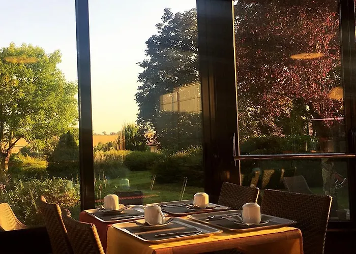 Kyriad Angoulême Nord Champniers- Hôtel&résidence Hotel 3*